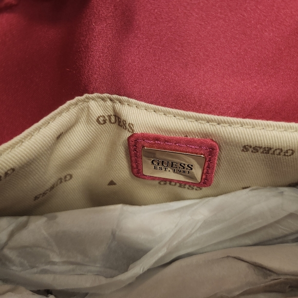 NWT Guess Pink/Gold Jewel Mini Flap Clutch Purse - Picture 12 of 12